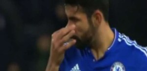 Diego Costa se quejó de que a Shawcross le huele la axila (Video)