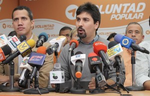 Freddy Guevara: La persecución por pensar distinto inhibe la crítica y autocrítica en el país