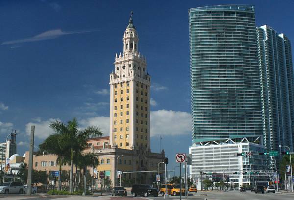 Torre de la Libertad, un lugar de visita obligada en Miami