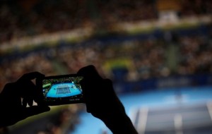 Apuestas deportivas desde dispositivos móviles incrementan los escándalos de corrupción