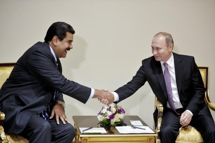 ¿Cuál bloqueo? Putin alaba lo buena paga que es el régimen de Maduro