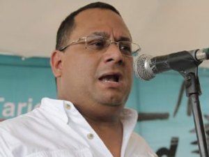 Oscar Ronderos: Gobierno pretende enjuiciar a Alfredo Díaz porque sabe que ganará en Nueva Esparta