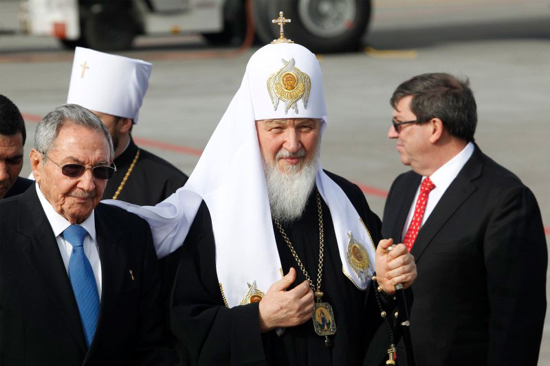 Raúl Castro y el patriarca Kiril se reúnen antes de encuentro con el Papa