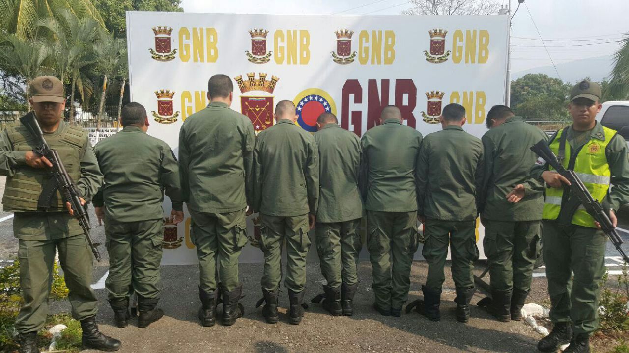 Hallan cargamento de droga en un camión militar en Mérida
