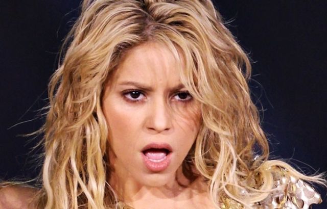 shakira123