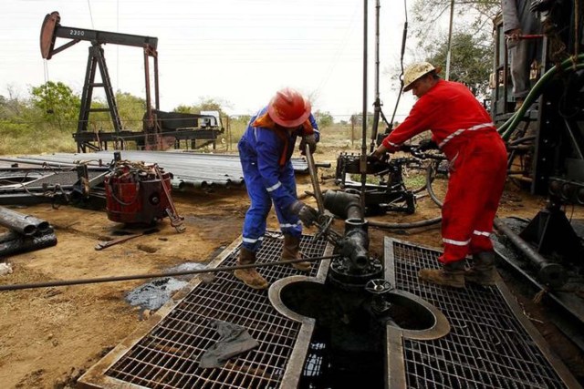 petroleo lagunillas reuters