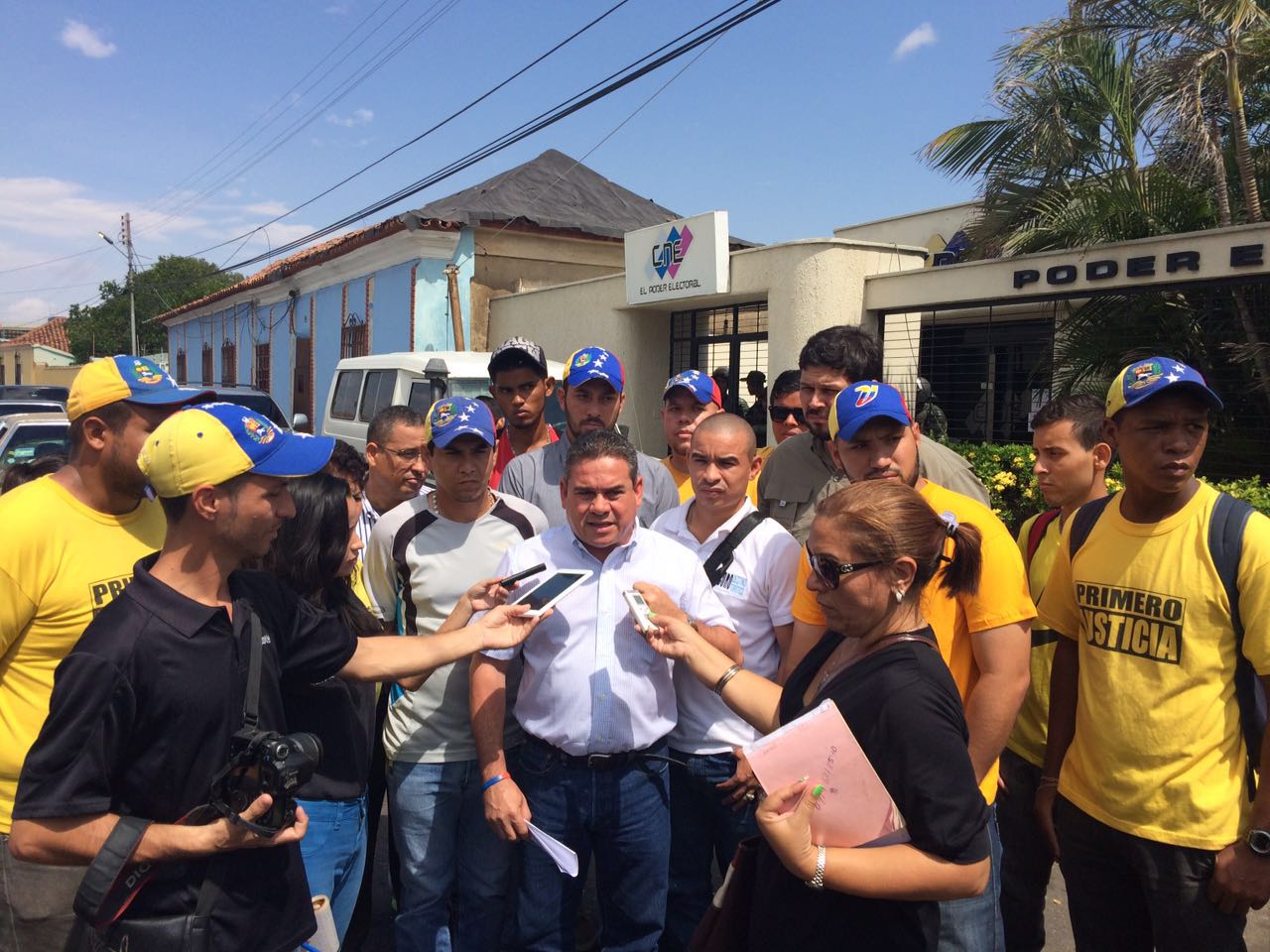 Gregorio Graterol exigió al CNE dar la cara a los venezolanos y convocar la recolección del 20%