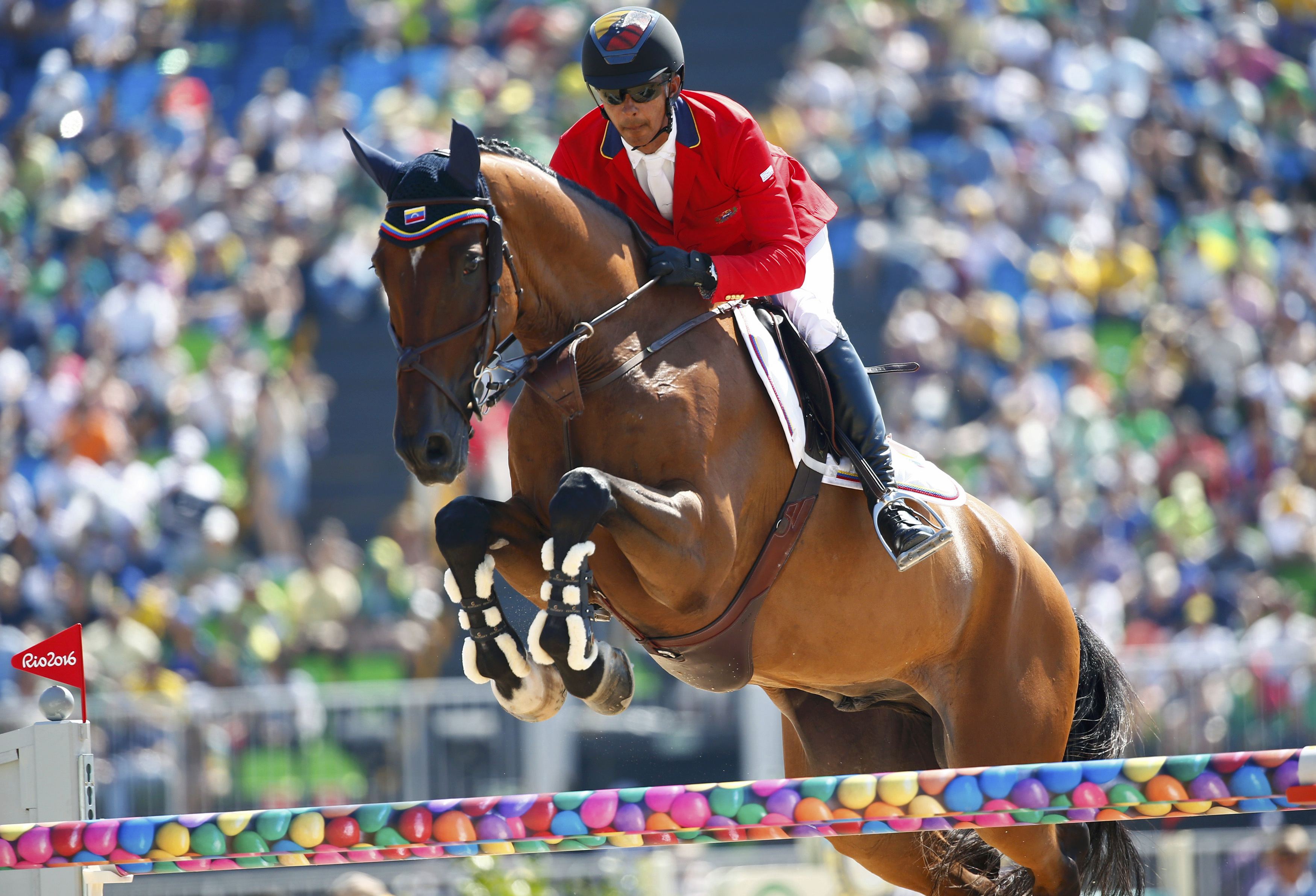 El venezolano Pablo Barrios avanzó a segunda ronda del salto individual ecuestre