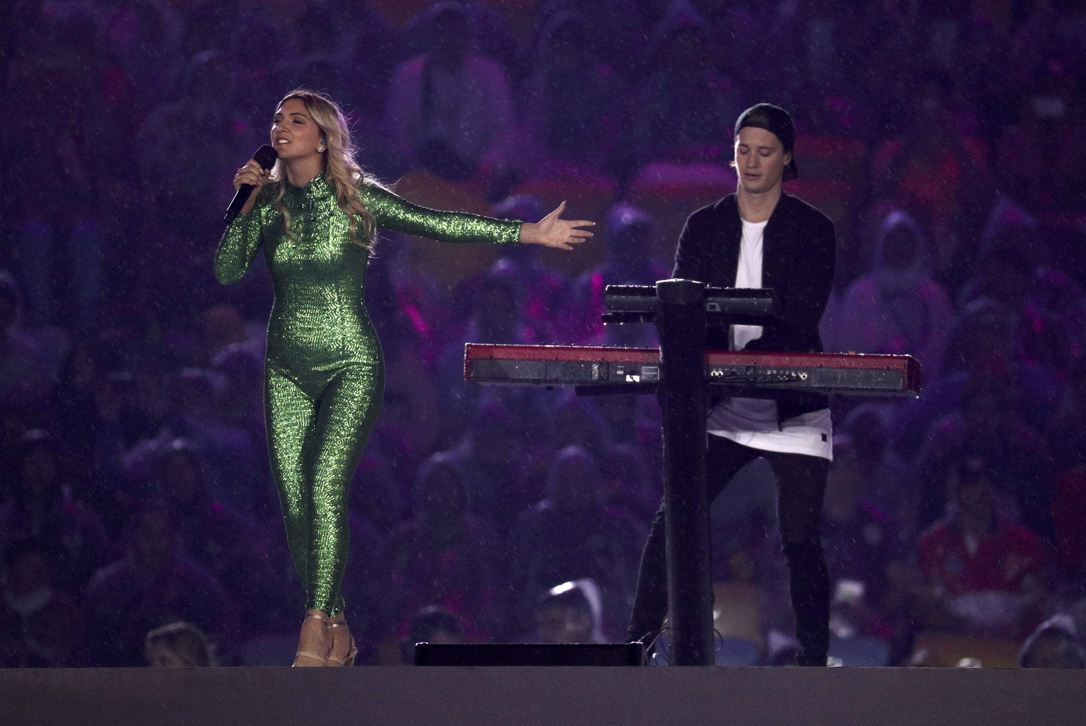 Kygo se prensentó junto a Julia Michaels en la ceremonia de clausura de #Rio2016