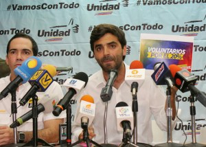 Juan Andrés Mejía: Ni la sumisión, ni la violencia son opciones ante la dictadura