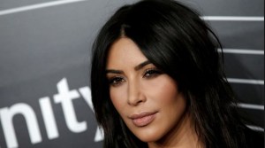 El polémico disfraz inspirado en el asalto a Kim Kardashian (foto)