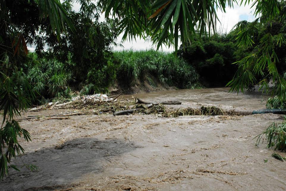 Mercado: Gobierno tiene 8 años sin realizar dragado ni mantenimiento al río Cabriales
