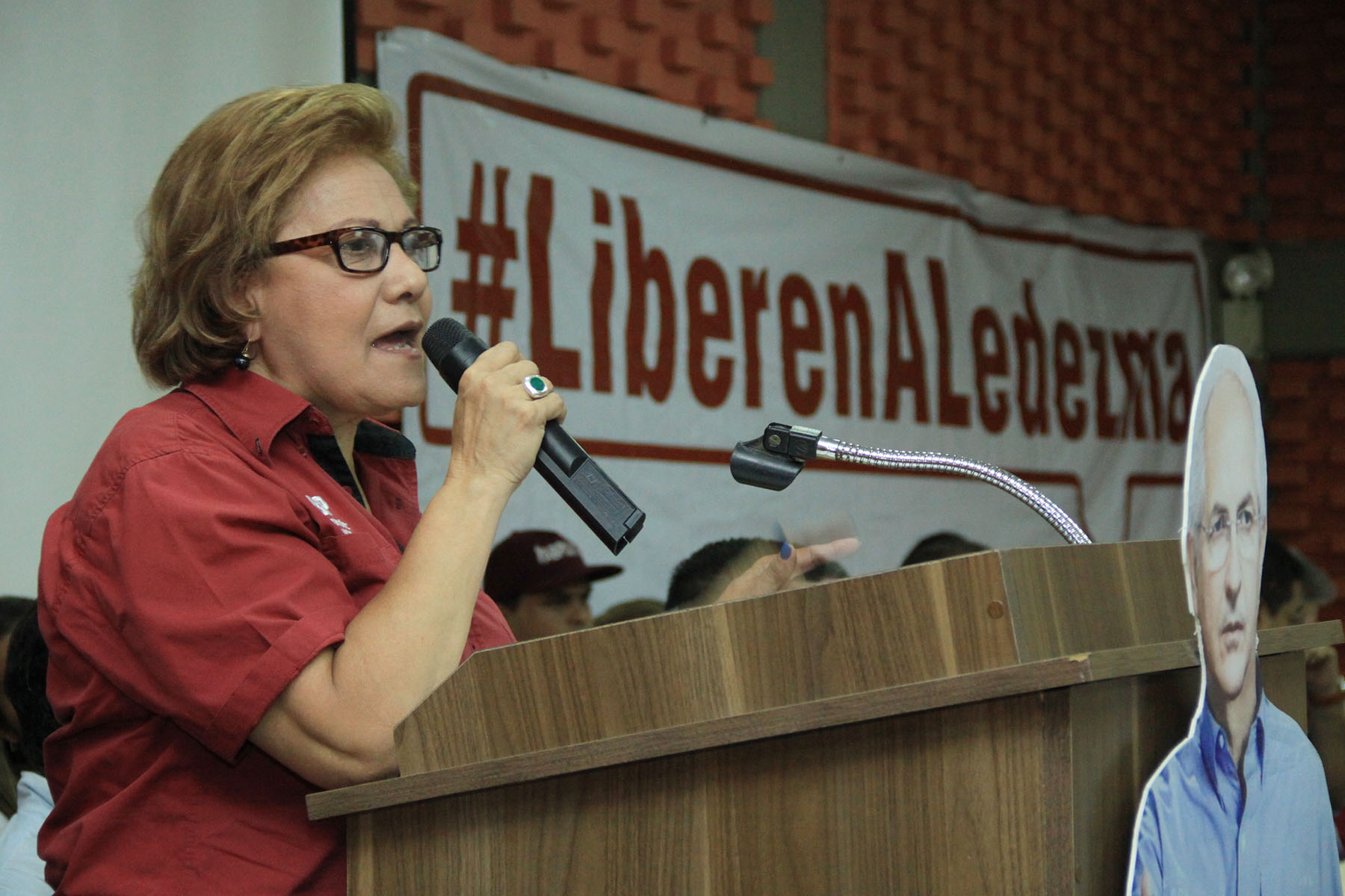 Helen Fernández: El Vaticano debe exigir que cumplan promesa de liberación de presos políticos