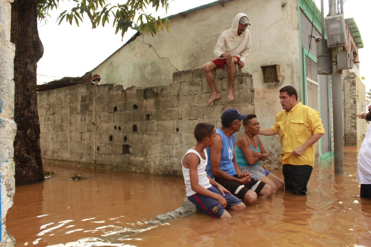 Matheus: La corrupción dejó bajo las aguas a Puerto Cabello