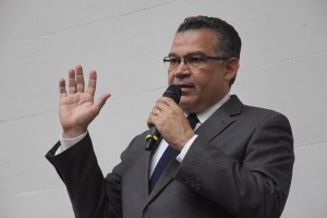 Enrique Márquez: Tienen que permitir que el pueblo le ponga el punto final a este gobierno
