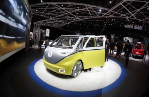 ¡Un espectáculo!… Volkswagen presentó una “Kombi” del futuro (FOTOS)