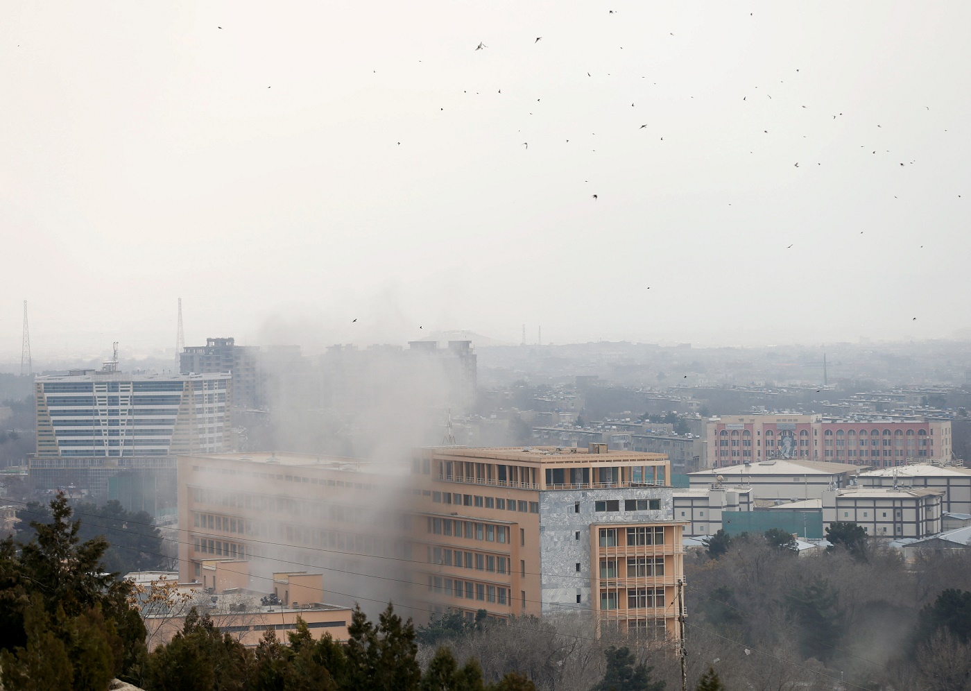 Gobierno confirma 35 muertos y 53 heridos por ataque a hospital en Kabul