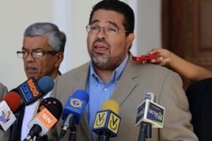 Flores: Parlasur debe exigir a Venezuela elecciones presidenciales y restauración del orden democrático