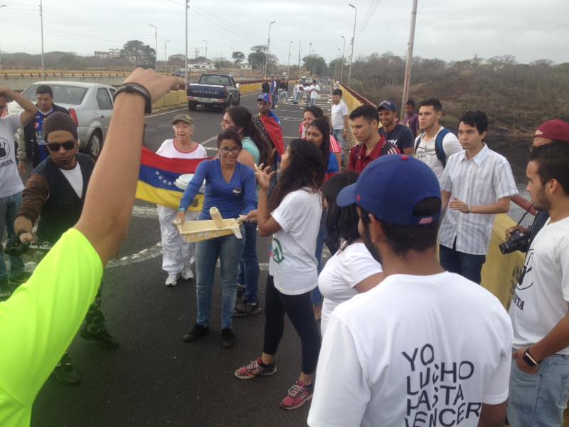 Movimiento Estudiantil de Guayana mantiene protesta contra dictadura de Maduro