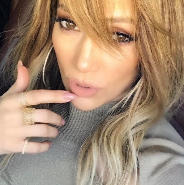 Jlo2