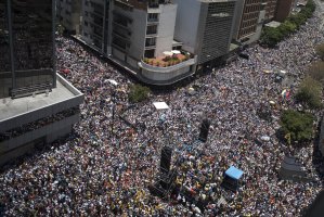 Almagro: No puedo evitar admirar el coraje del pueblo venezolano en la calle (comunicado)