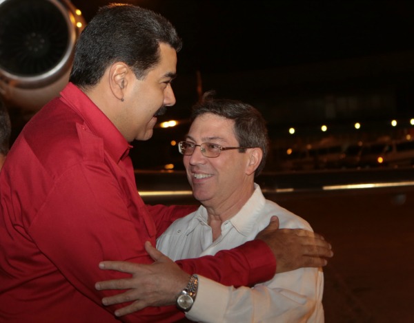 Canciller cubano niega que militares cubanos entrenan, controlan o intimidan en Venezuela