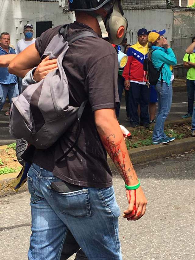 Una persona resultó herida en La Castellana.