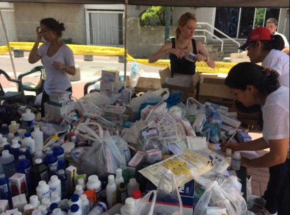 Recolectan insumos para Salud Baruta en la Plaza Alfredo Sadel