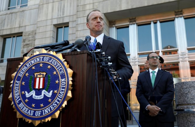 El agente del FBI Timothy Slater, encargado de la investigación (Foto: Reuters)