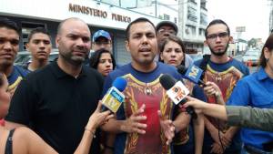 Preso político Rolman Rojas está amenazado de muerte por los reos de la 26 de Julio