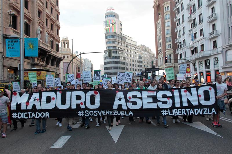 Venezolanos en España exigieron libertad plena para Leopoldo y el resto de los presos políticos (+FOTOS)
