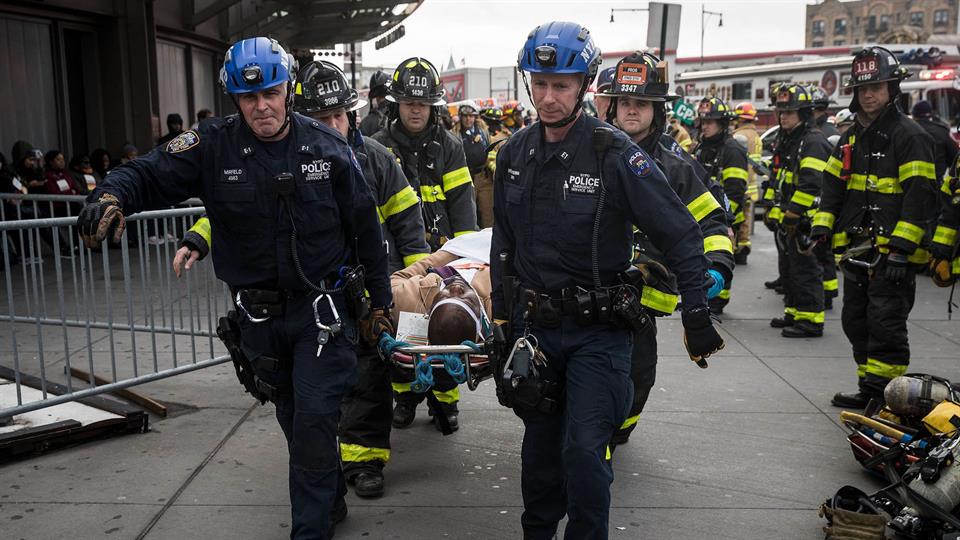 Al menos 12 heridos tras accidente de tránsito en Nueva York