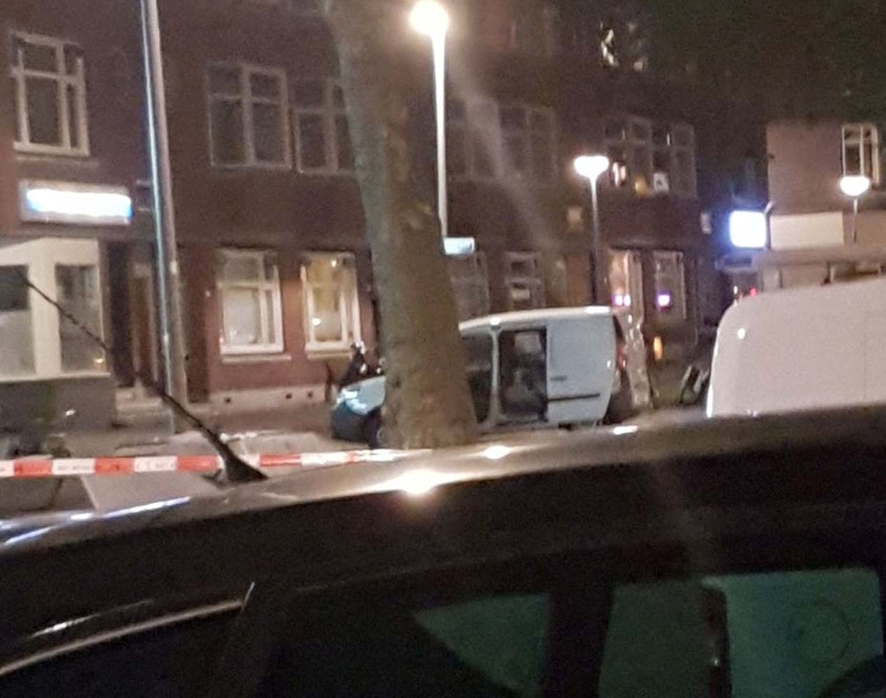 Dos detenidos tras cancelación de concierto en Holanda por amenaza terrorista