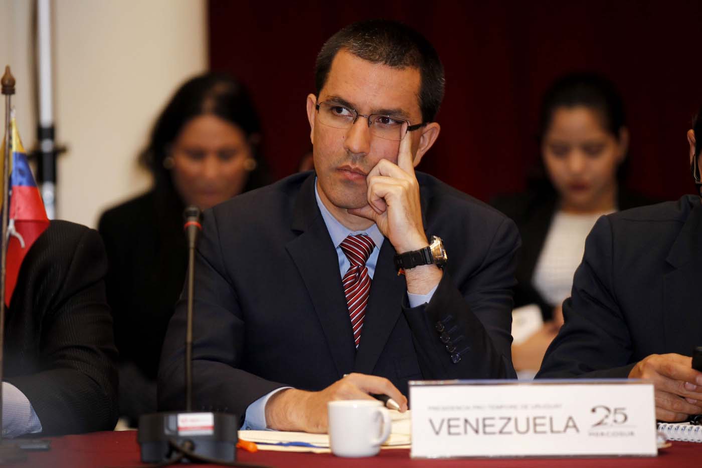 Arreaza califica de “aberrante e ilegal” la suspensión de Venezuela del Mercorsur