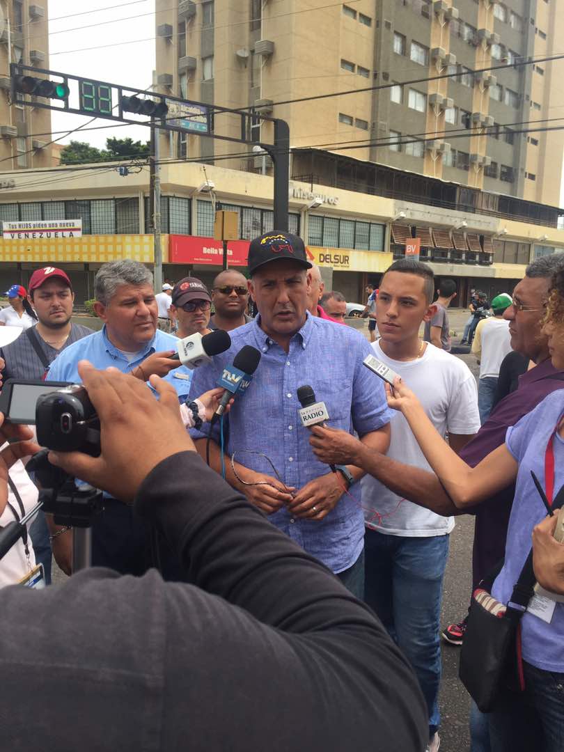 Pablo Pérez: Régimen intenta tapar crisis y rechazo del pueblo con cierre de medios