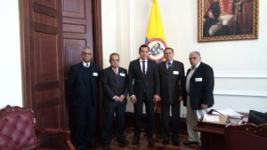 Magistrados se reúnen con el Congreso de Colombia