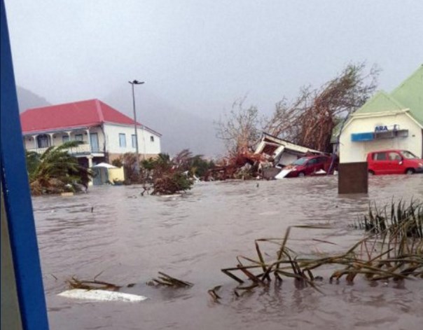 Los edificios más sólidos de San Martín han sido destruidos por Irma