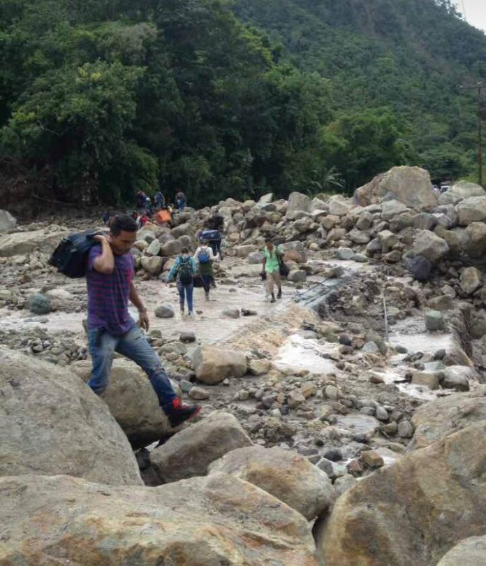 Emergencia en la Troncal 5 tras intensas lluvias