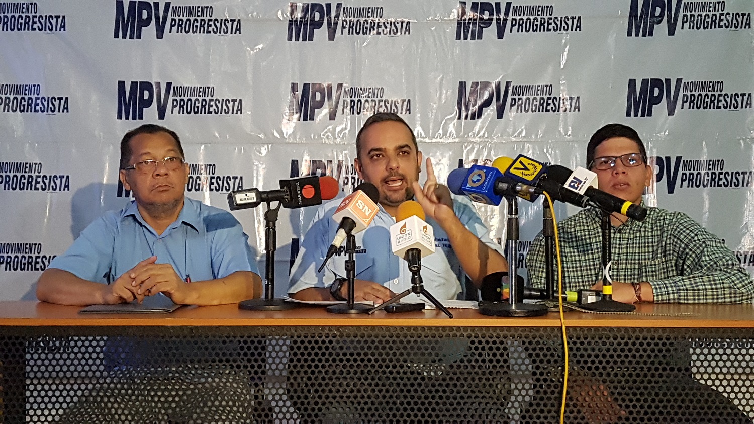 Manuel Teixeira propone a la MUD acelerar primarias presidenciales
