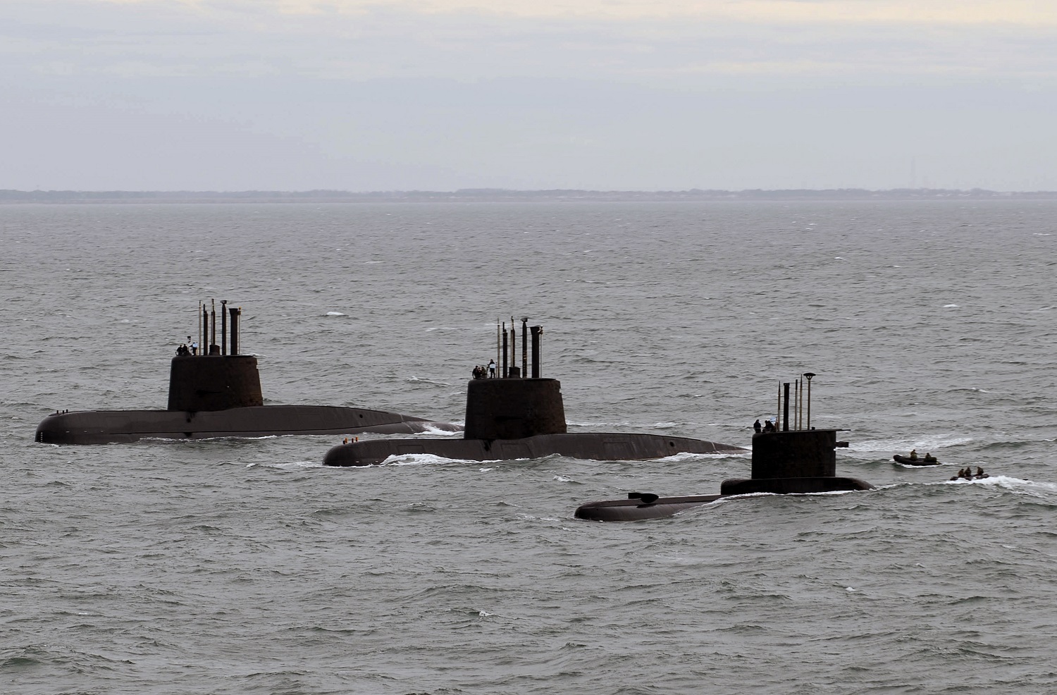 Detectan ruidos en el mar que posiblemente sean del submarino argentino
