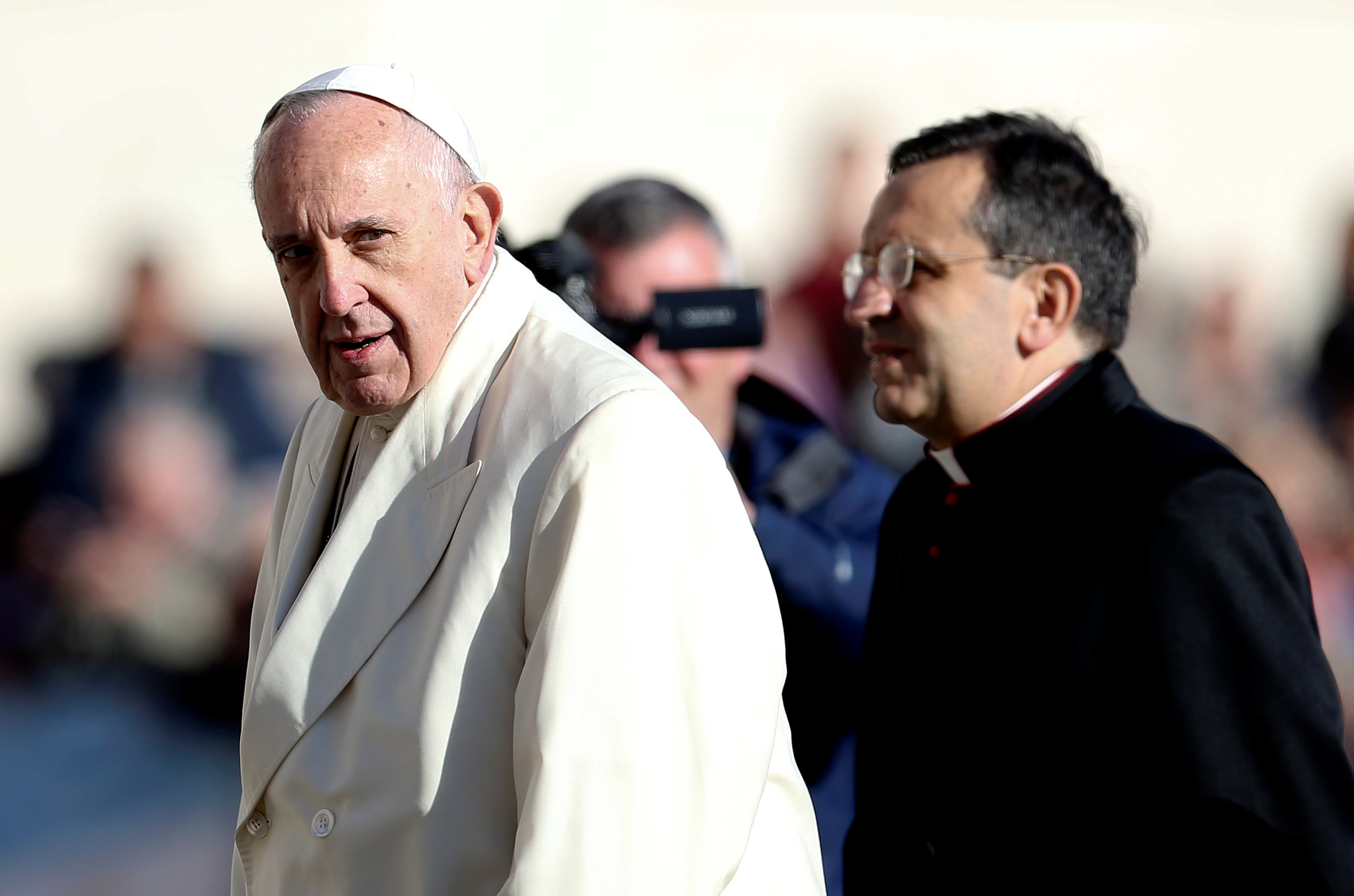 El Papa expresa su profundo dolor por el terremoto en Irán e Irak