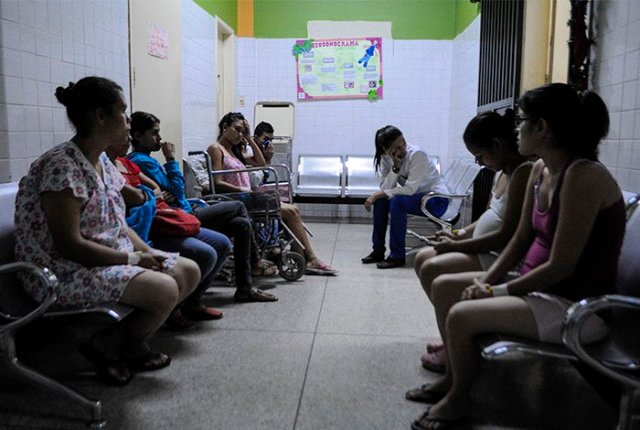 Embarazadas en Hospital de Barquisimeto - Foto: Stiven Valecillos / El Impulso