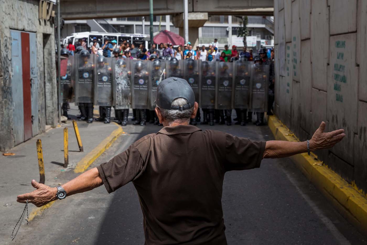 “Estamos protestando por todo”: Continúan las manifestaciones en Venezuela (fotos)