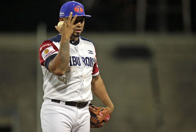 Junior Guerra en los Tiburones de La Guaira // Foto: AVS PHOTO REPORT