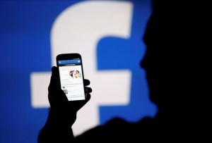 Imponen millonaria multa a Facebook en Brasil por negarse a levantar sigilo