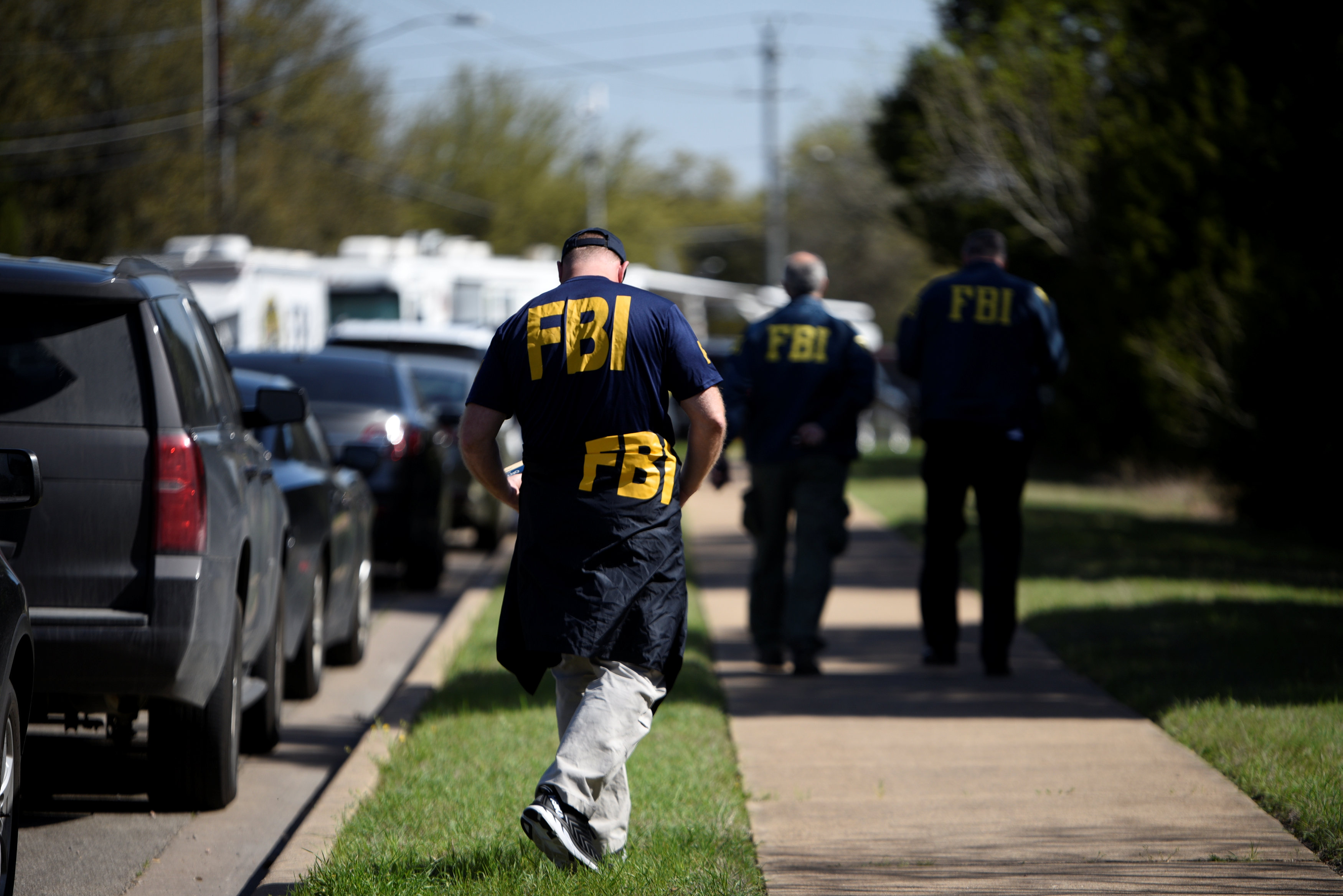 Policía de EEUU busca atacante serial tras cinco bombas en Texas