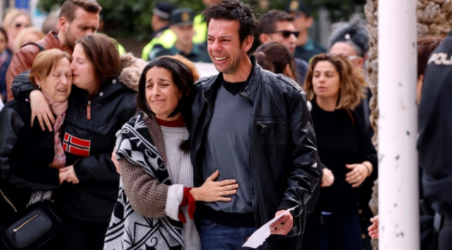 Los padres de Gabriel Cruz en el funeral este martes 