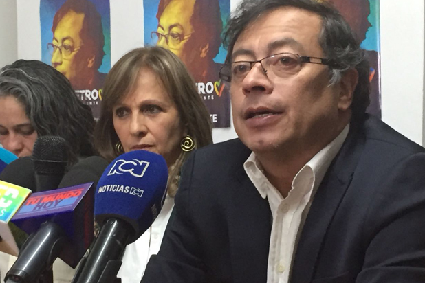 Gustavo Petro inscribió su candidatura a la presidencia de Colombia