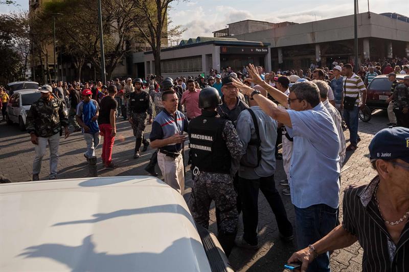 Funcionarios de la PNB estarían implicados en agresión a Falcón, según Maduro