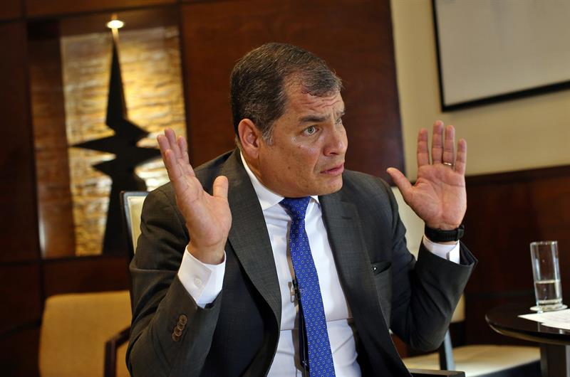 La reacción de Rafael Correa a la confrontación de un periodista (VIDEO)